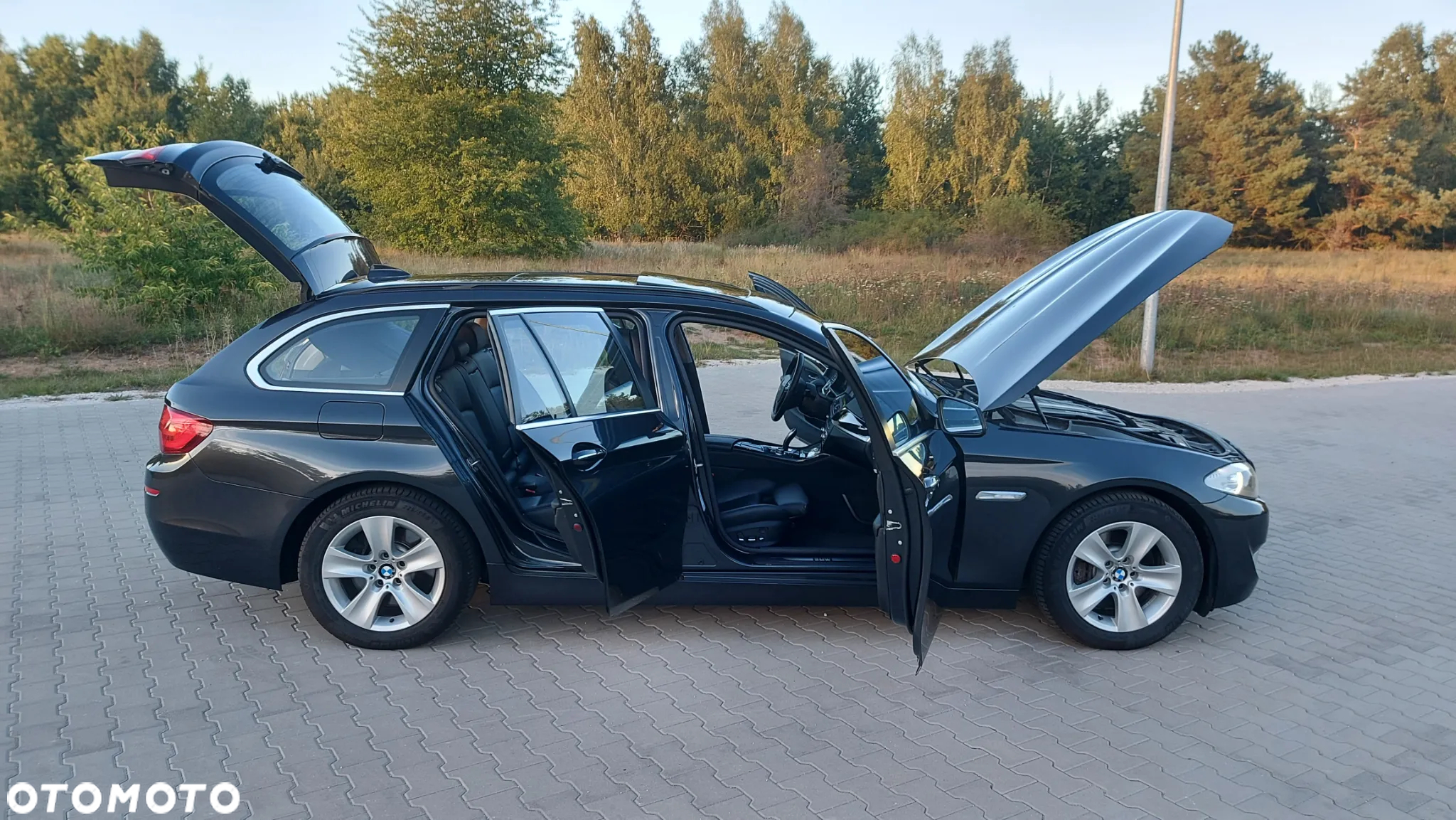 BMW Seria 5 530d Touring - 8