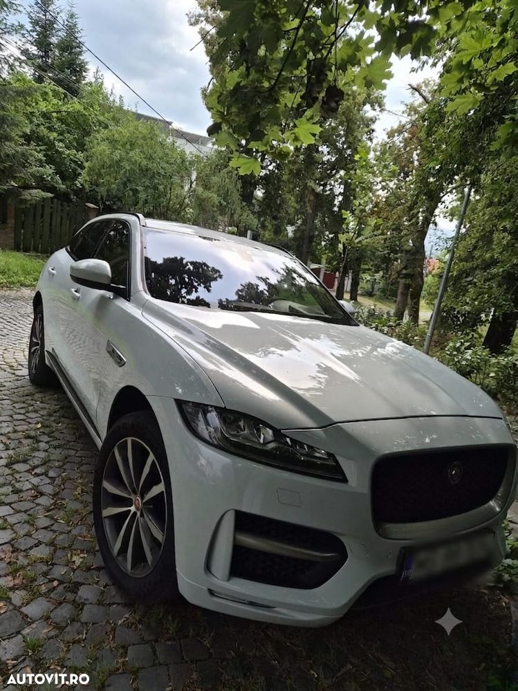 Jaguar F-Pace 25t AWD R-Sport - 4