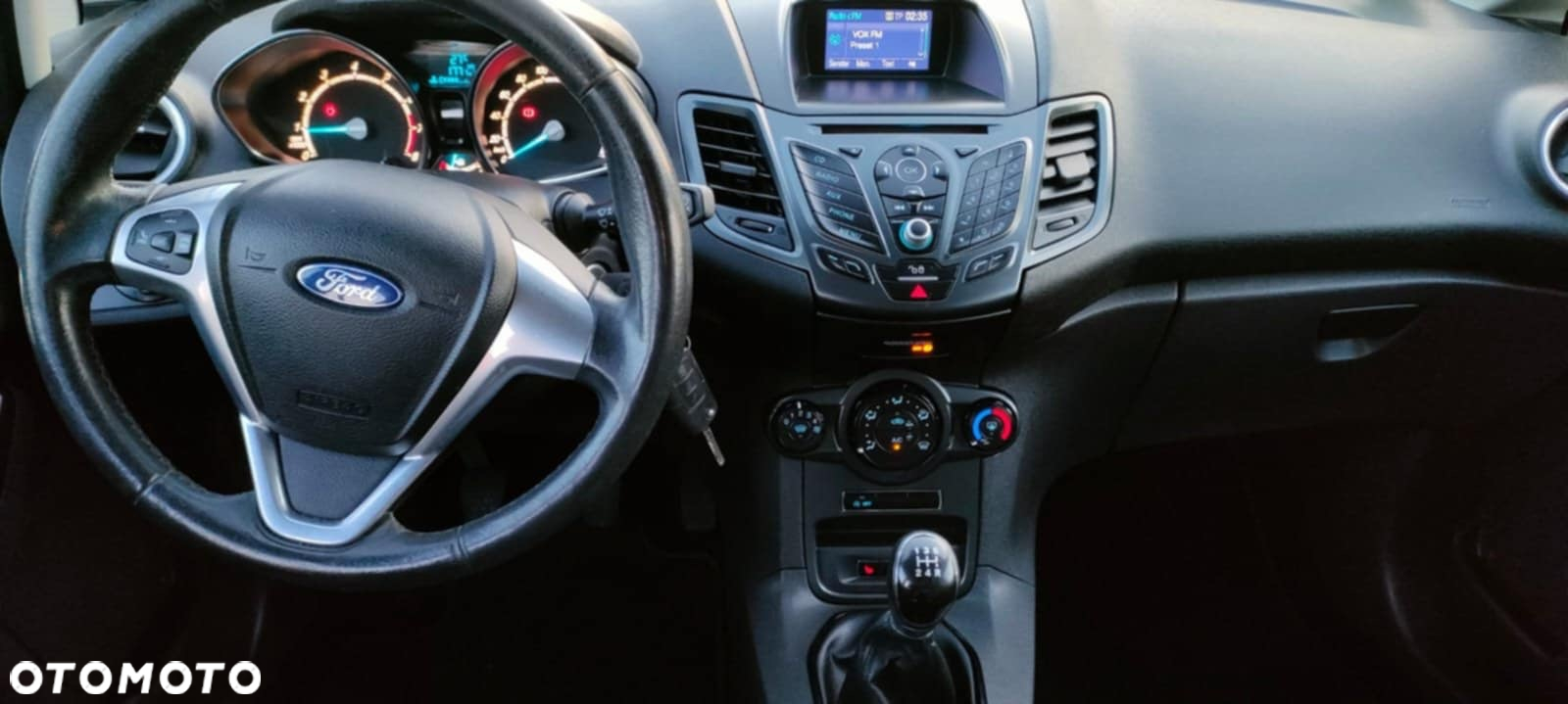 Ford Fiesta 1.0 EcoBoost Trend - 10