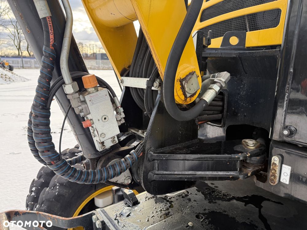 Yanmar Koparka kołowa B95W - 18