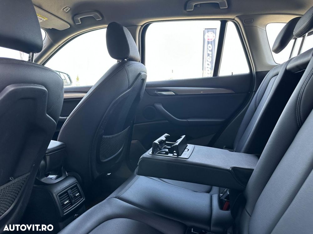 BMW X1 - 26