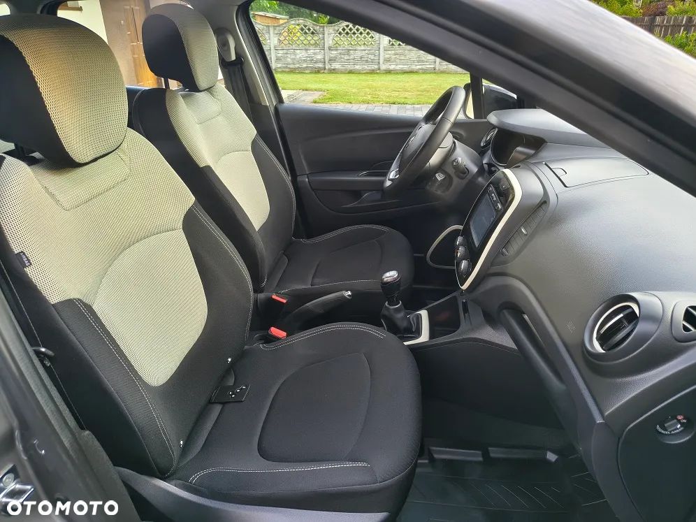 Renault Captur 0.9 Energy TCe Night&Day - 13