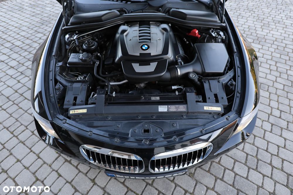 BMW Seria 6 650 i - 26