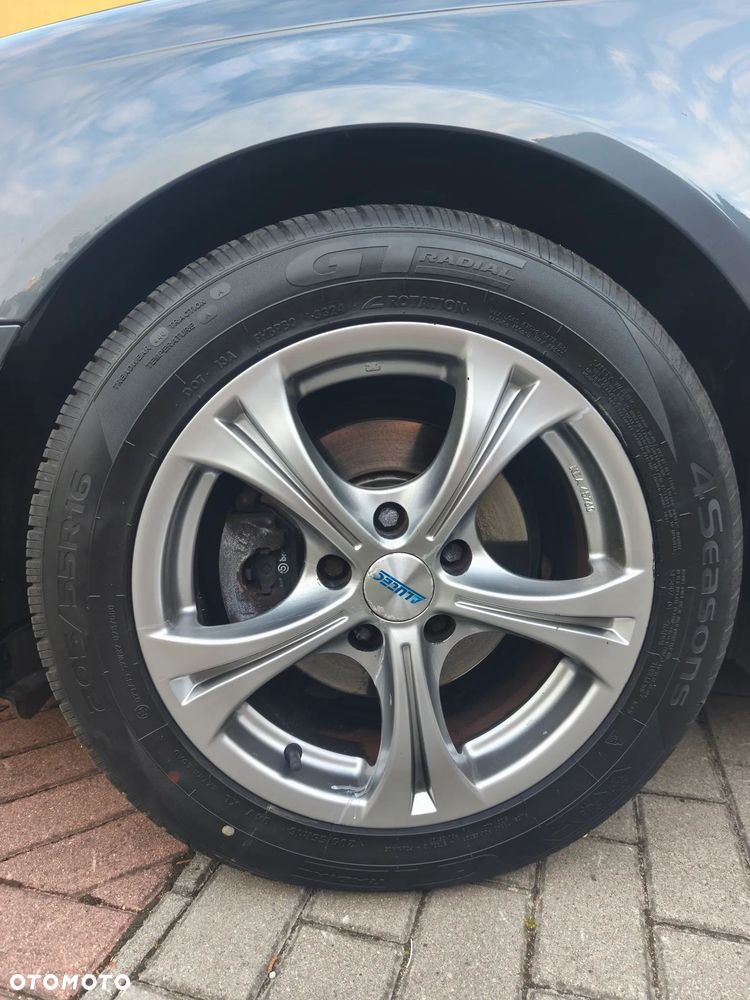 Audi A3 3-drzwiowe 1.6 Ambiente - 9