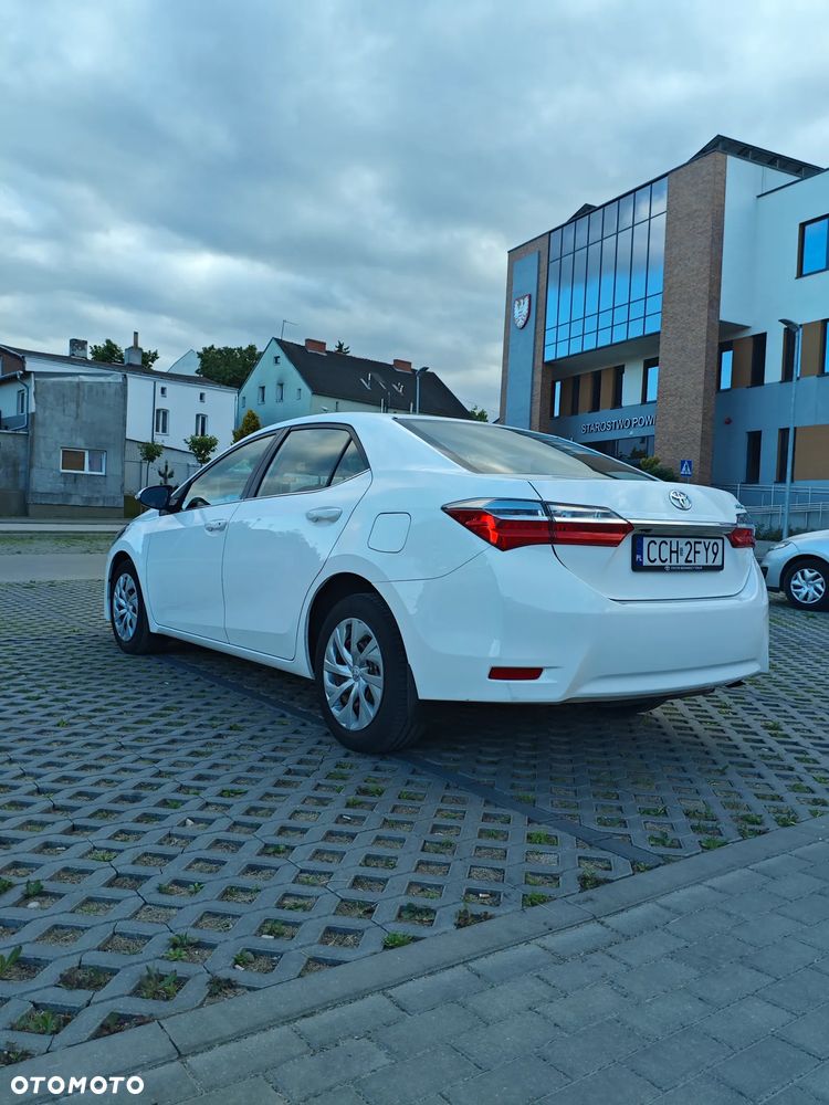 Toyota Corolla 1.4 D-4D Comfort - 6