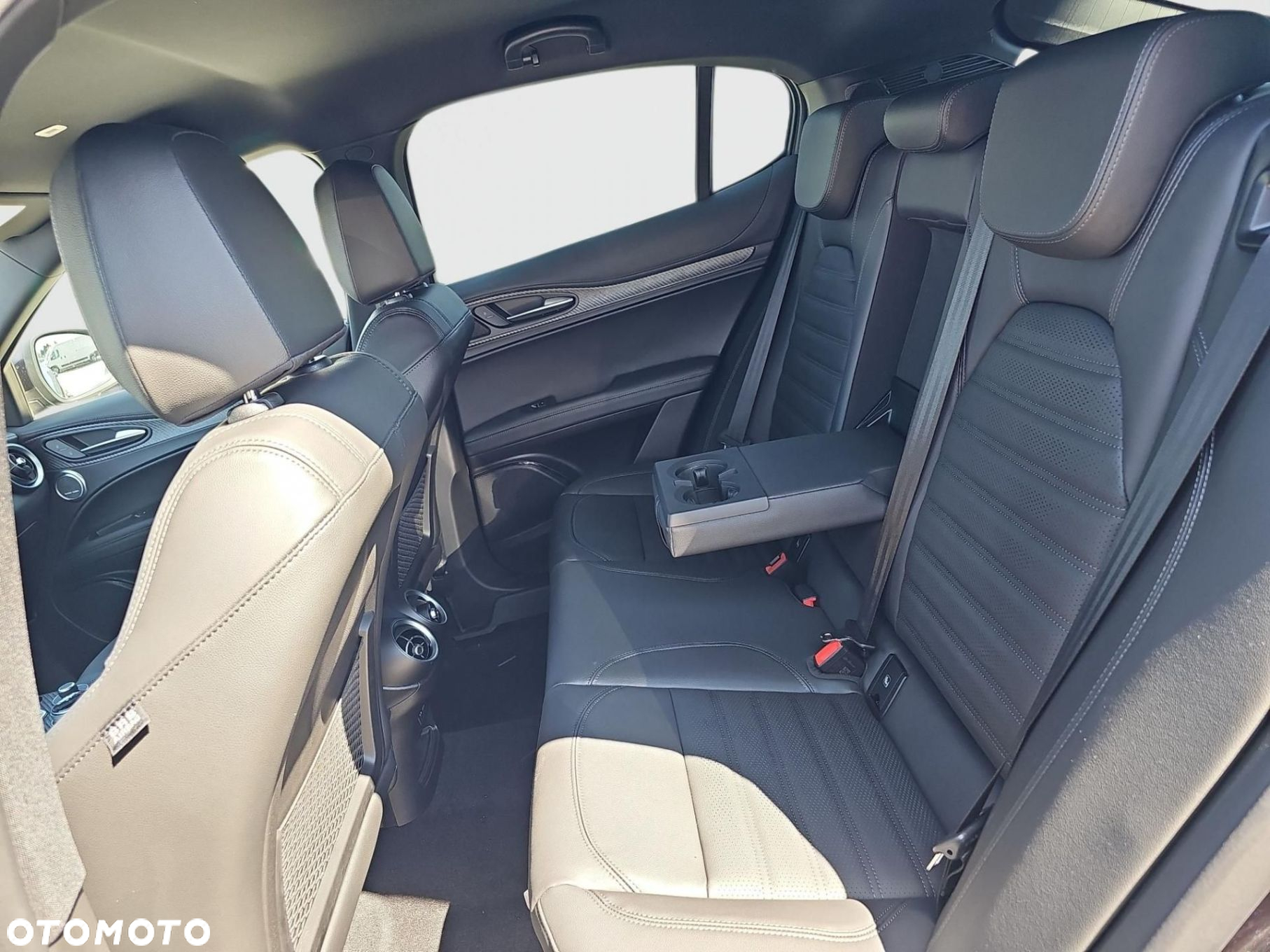 Alfa Romeo Stelvio 2.9 Bi Turbo V6 Quadrifoglio Q4 - 25