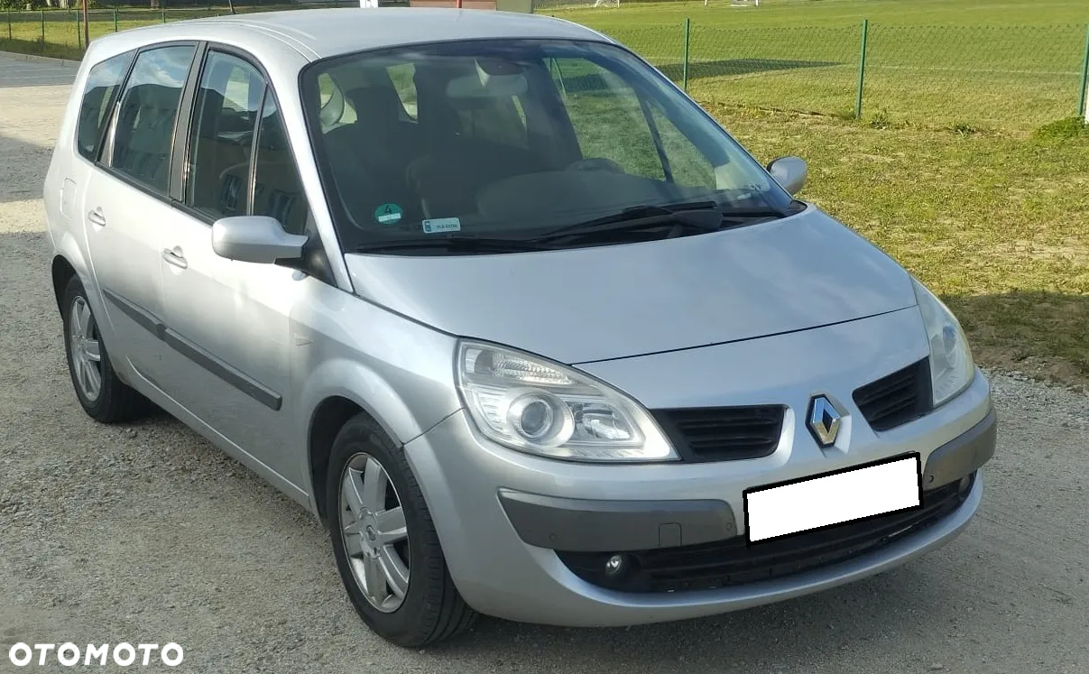 Renault Grand Scenic - 2
