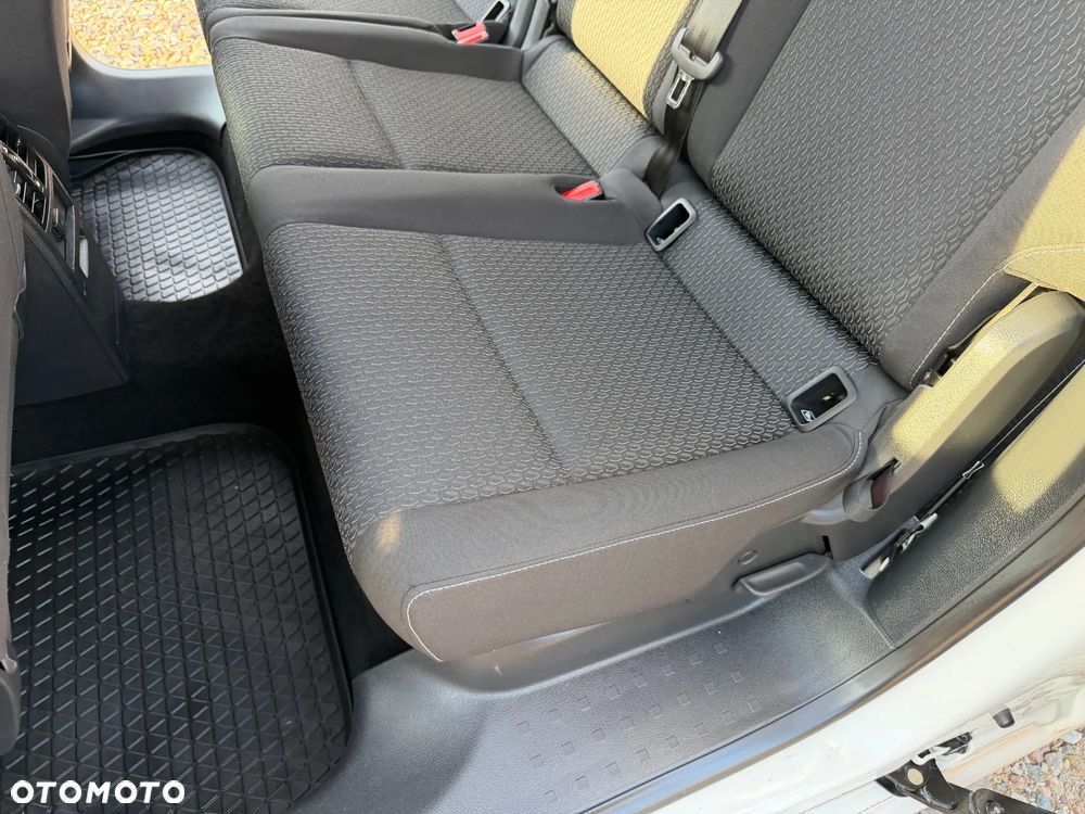 Volkswagen Caddy - 16
