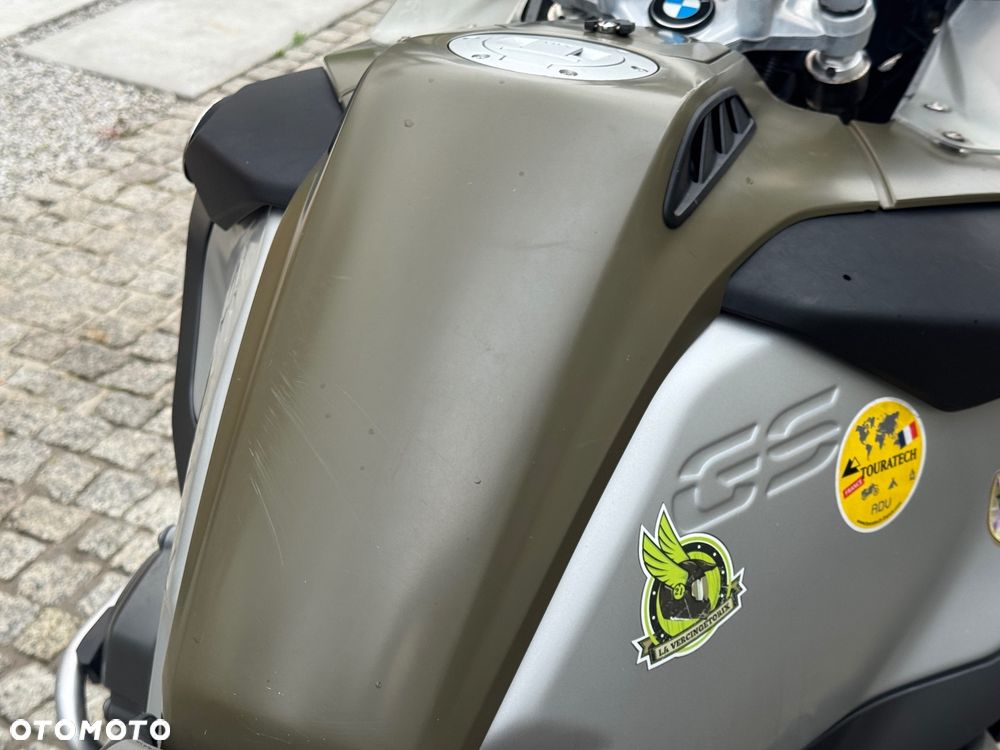 BMW R - 19