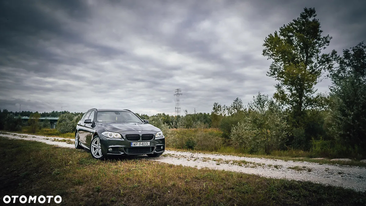 BMW Seria 5 525d Touring Sport-Aut - 40
