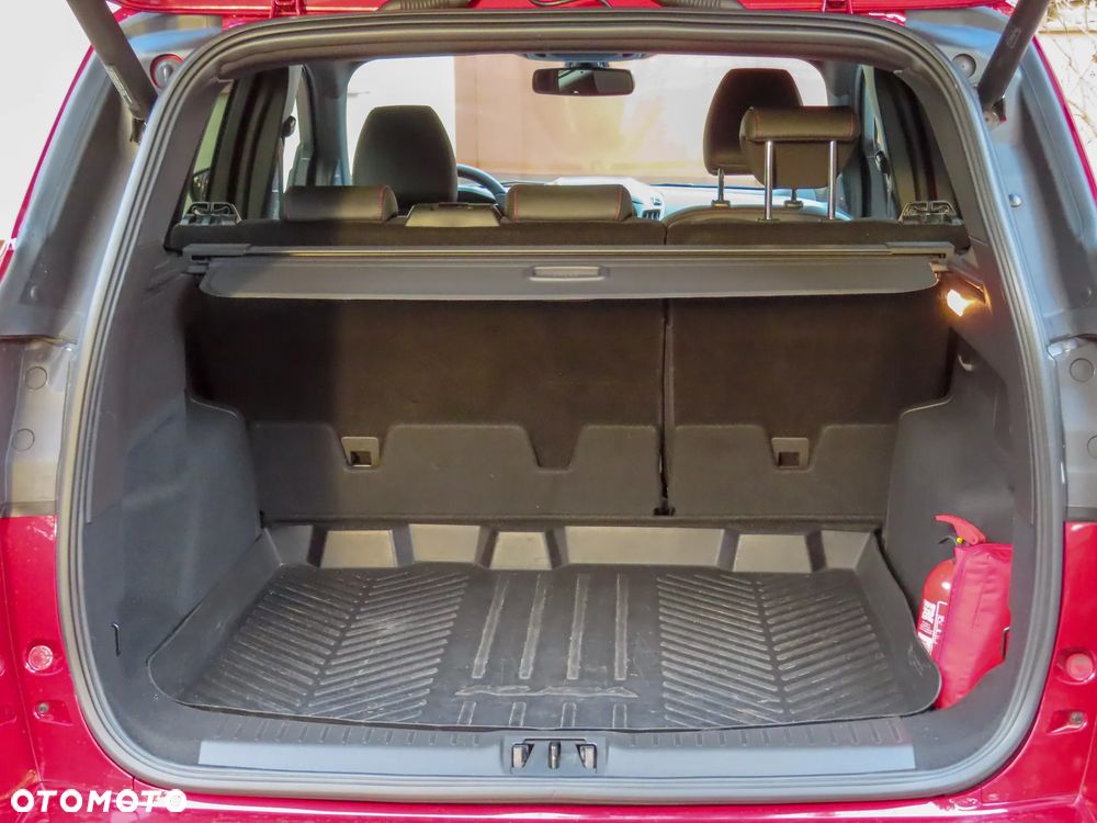 Ford Kuga - 17