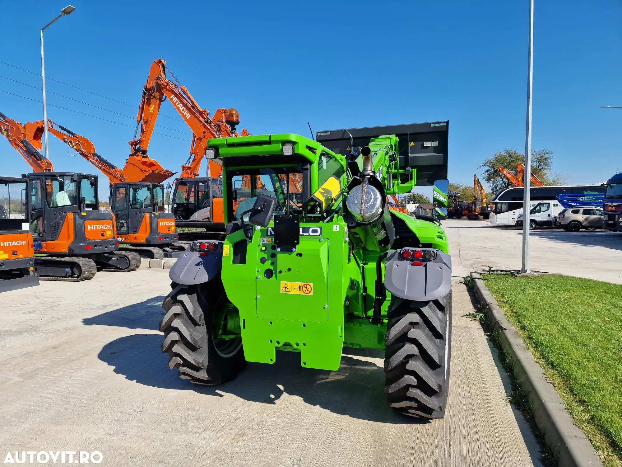 Merlo TF33.9-140CP, ridica 3,3t la 9m, 2024, nefolosit, cupla rapida+furci+cupa 2,5mc, AC, produs in Italia, CE, garantie 1 an, posibilitate leasing-PROMOTIE 83900 EUR+Tva - 24