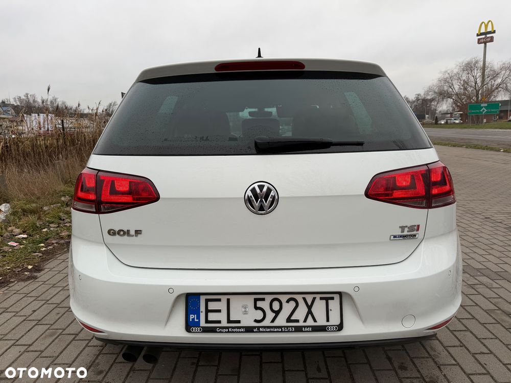 Volkswagen Golf 1.4 TSI BMT Highline - 21