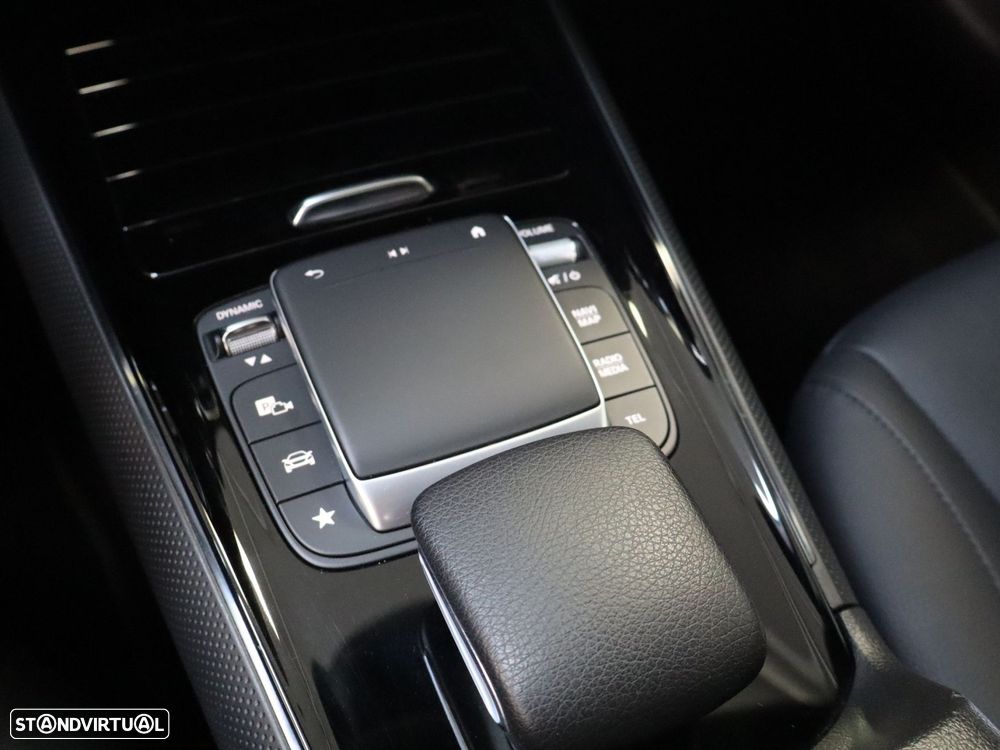 Mercedes-Benz GLA 250 e Style - 22