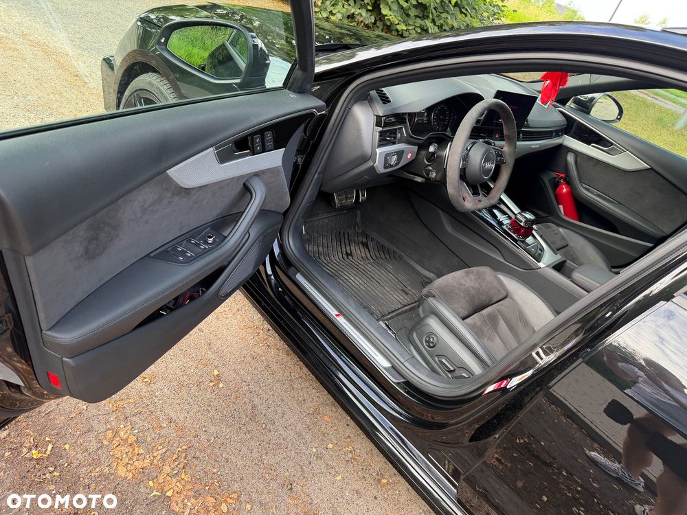 Audi A4 Avant 40 TDI mHEV Advanced S tronic - 24