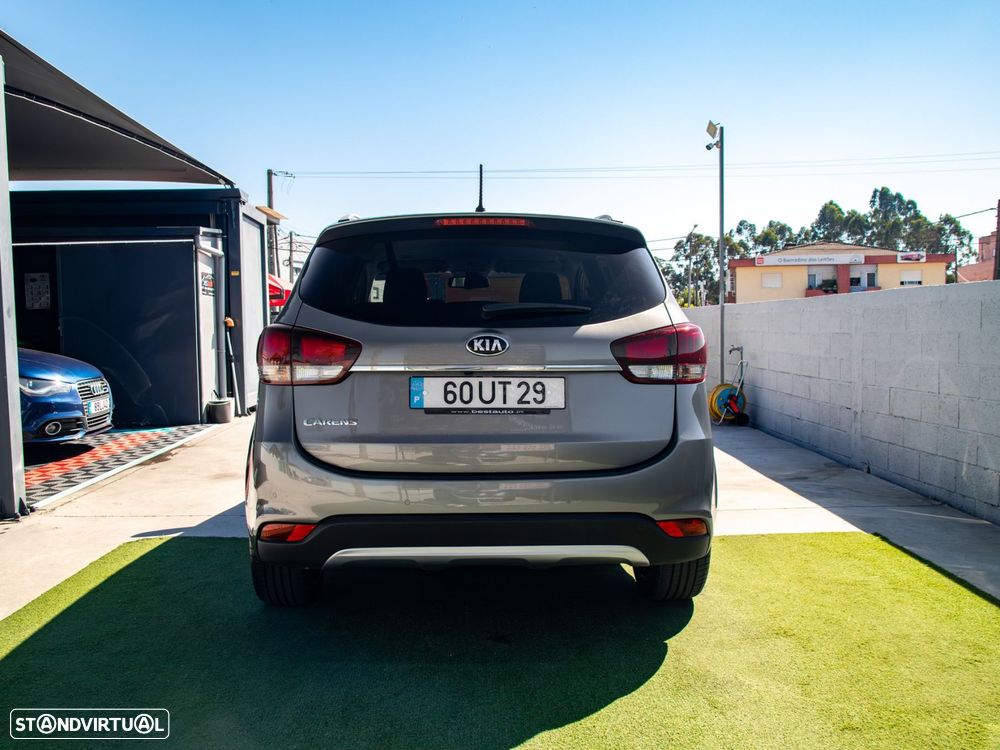 Kia Carens 1.7 CRDi ISG TX - 8