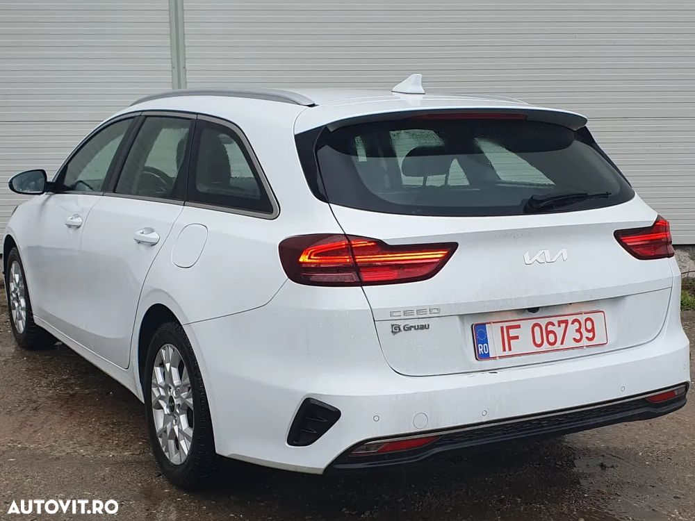 Kia Ceed 1.6 CRDi (48V Mild-Hybrid) Platinum - 3