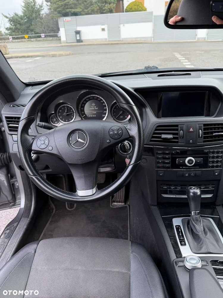 Mercedes-Benz Klasa E - 20
