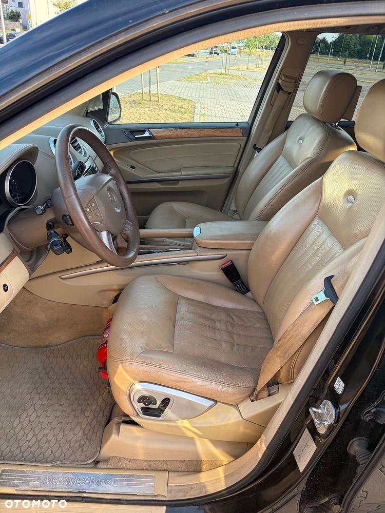 Mercedes-Benz GL 420 CDI - 15