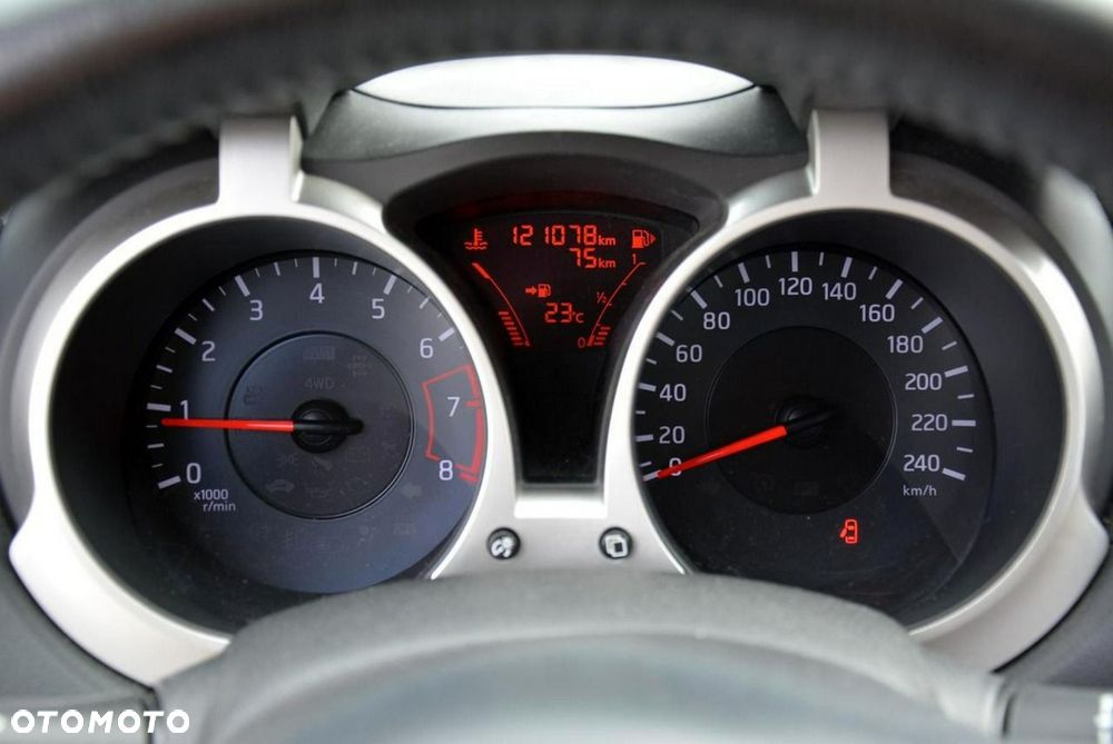 Nissan Juke 1.6 Acenta - 27