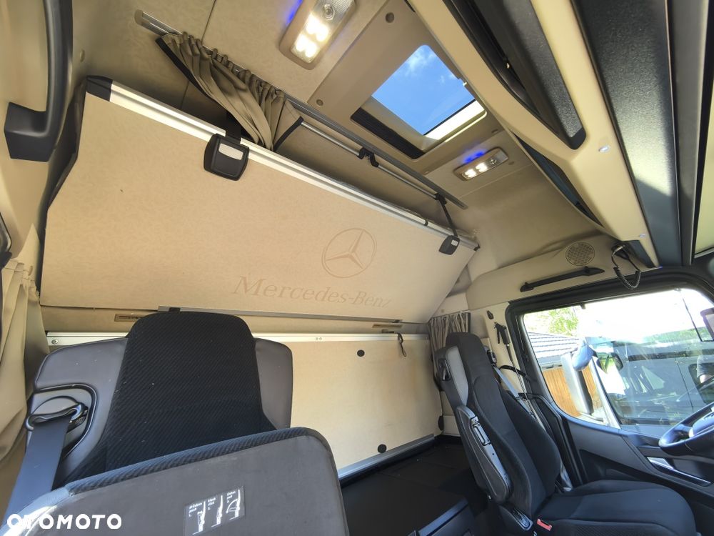 Mercedes-Benz Actros L 1848 LS * GigaSpace * LED * Orurowanie i oświetlenie dach kabiny * Klima postojowa * - 32
