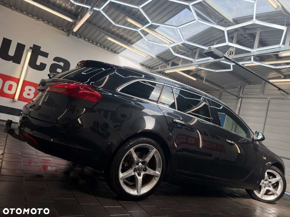 Opel Insignia - 15