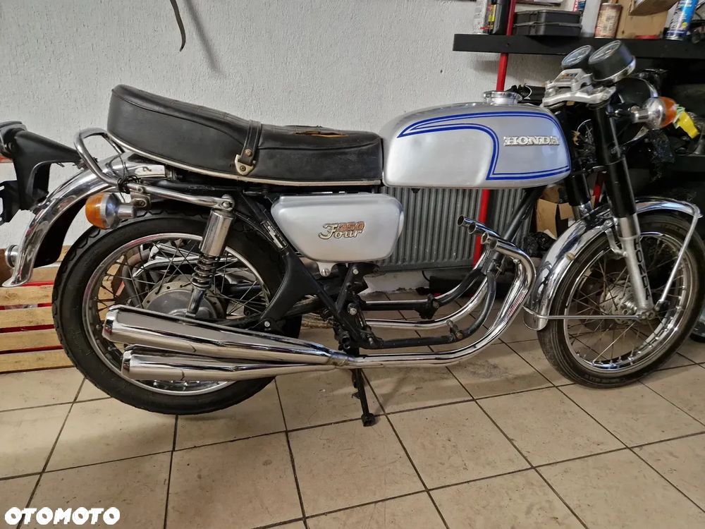 Honda CB - 20