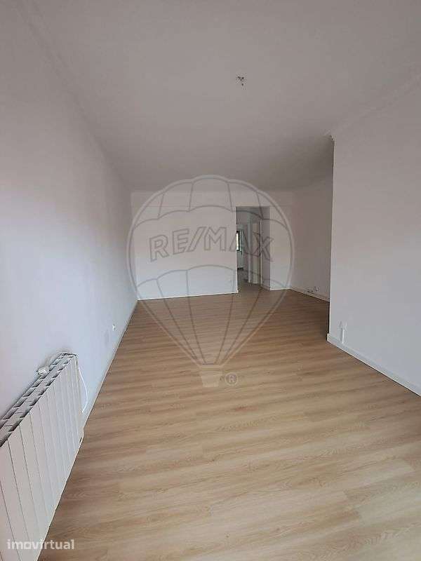 Apartamento T2 para arrendamento - Grande imagem: 4/11