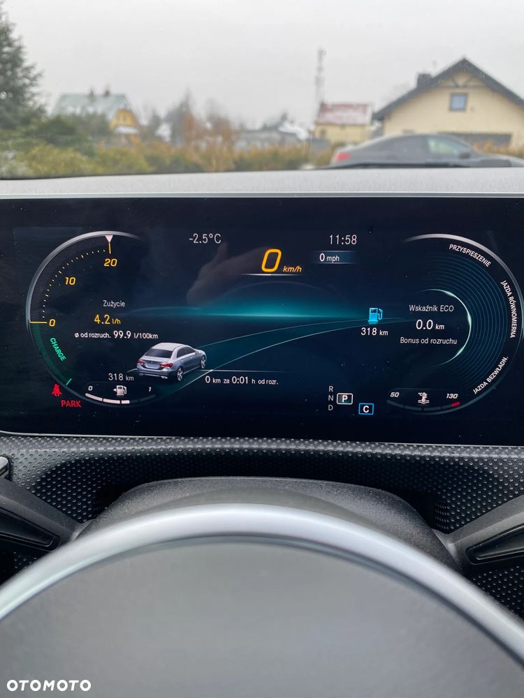 Mercedes-Benz Klasa A 220 4Matic 7G-DCT - 10