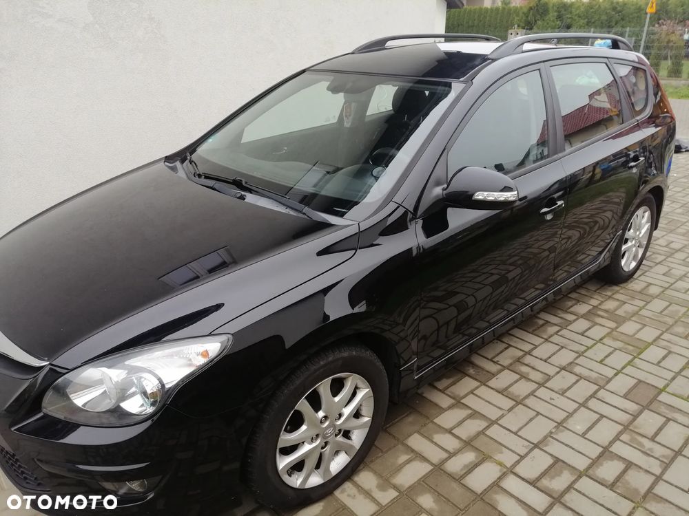 Hyundai i30 1.6 CRDi Comfort - 1