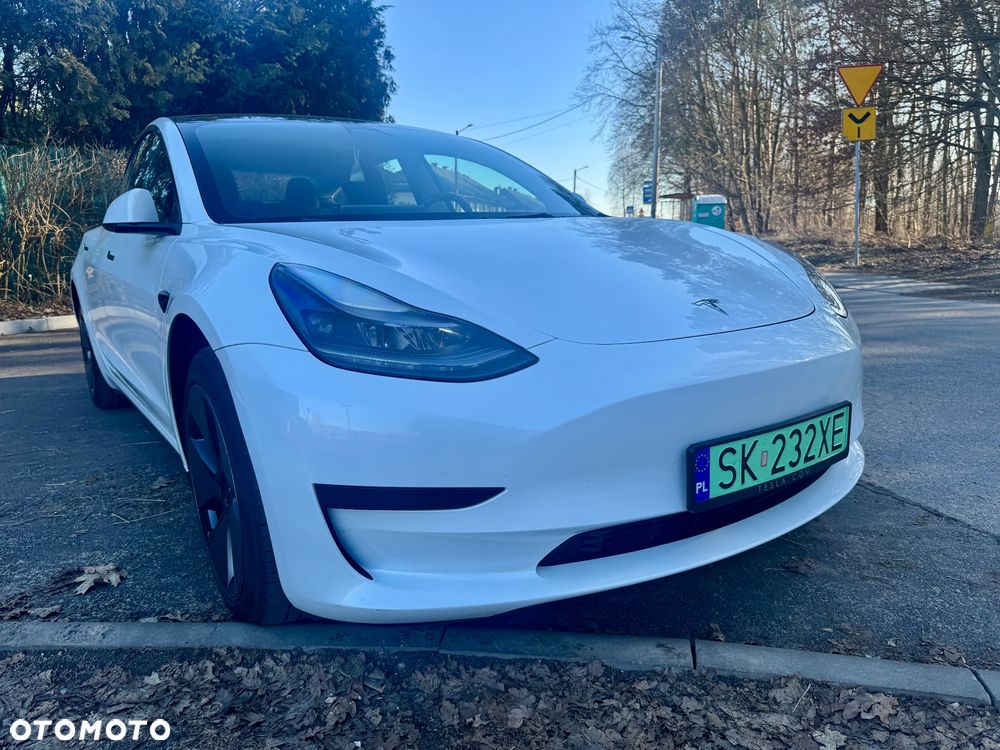 Tesla Model 3 - 23