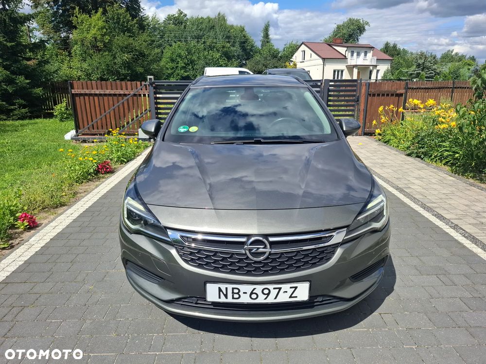 Opel Astra 1.6 D Start/Stop Innovation - 2