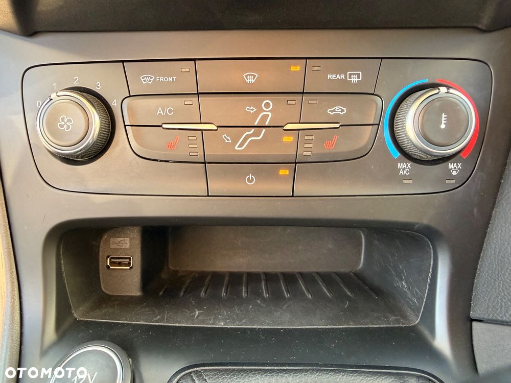 Ford Focus 1.0 EcoBoost Edition - 17