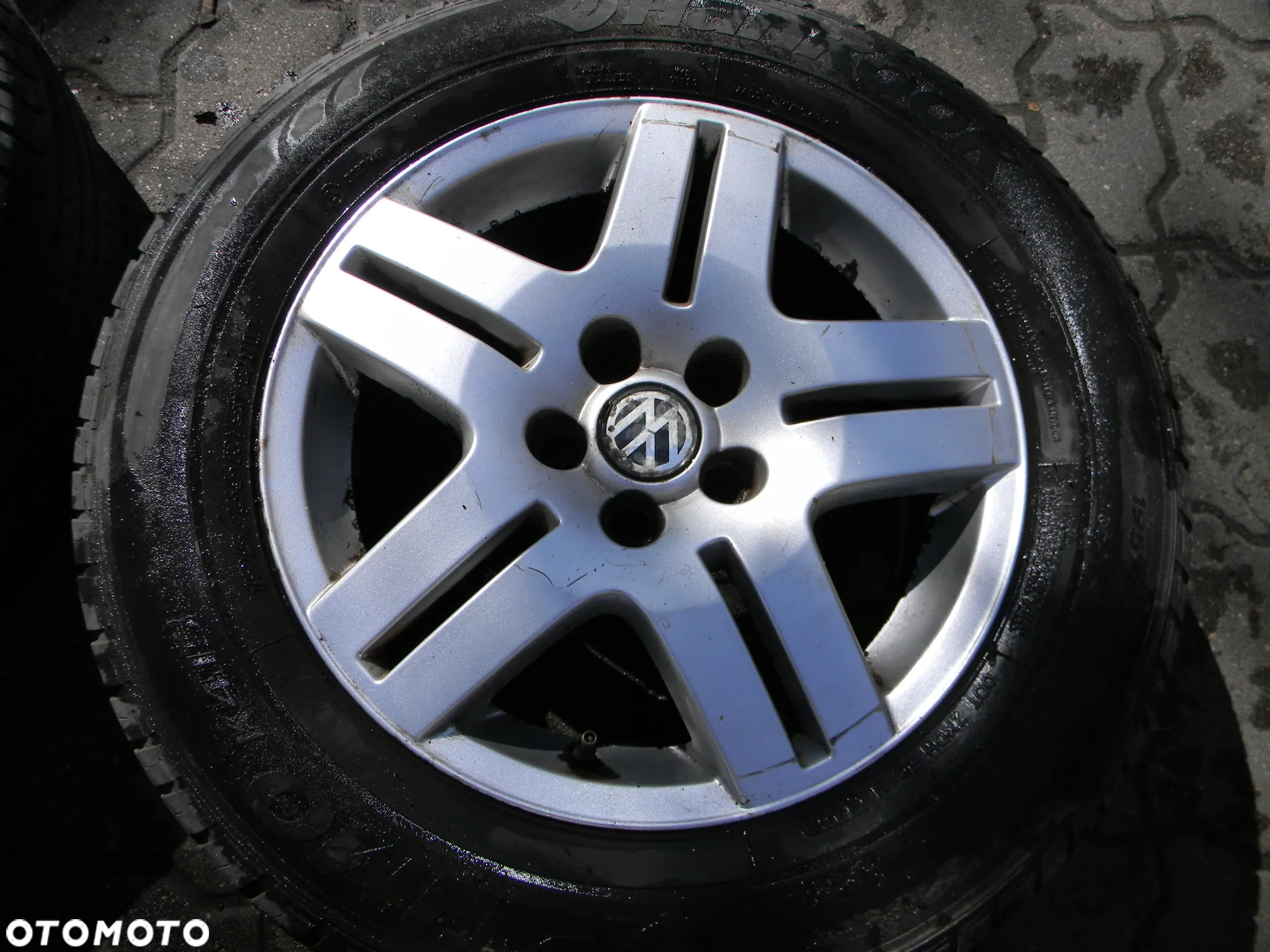 felgi komplet alu 15" VW GOLF IV NEW BEETLE BORA AUDI A3 SEAT IBIZA LEON TOLEDO 5x100 - 5