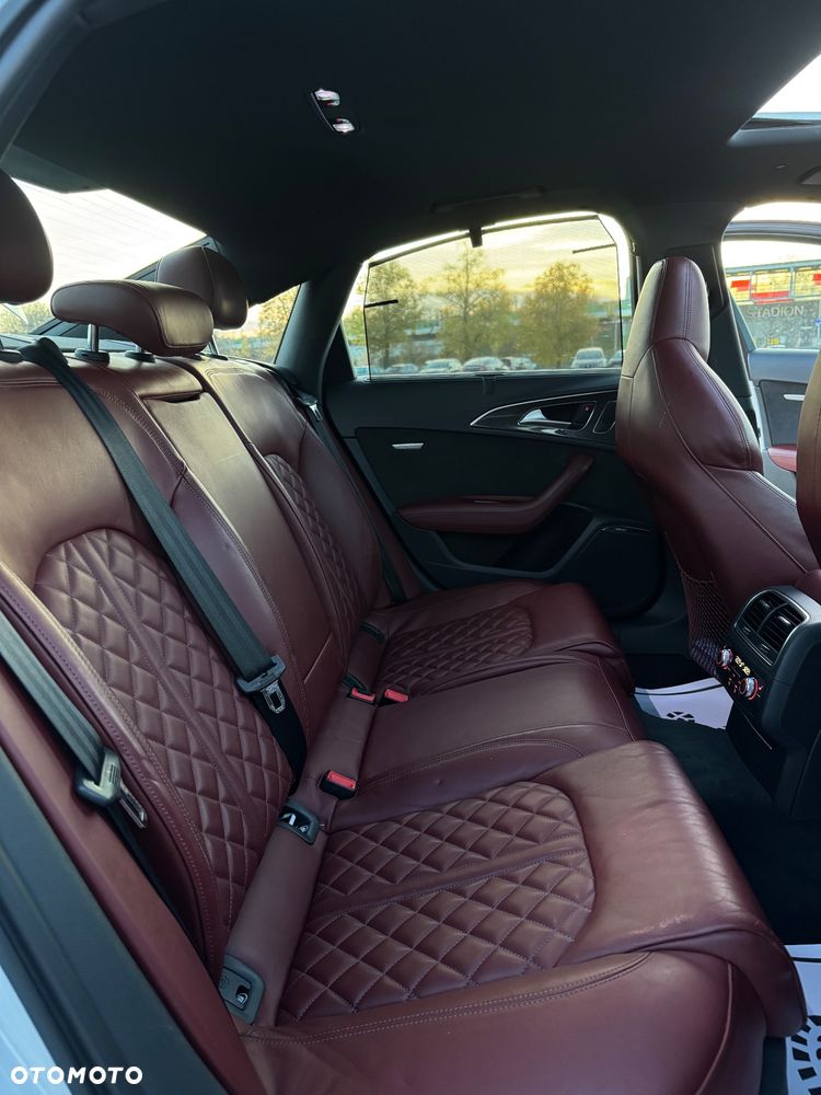 Audi S6 Limousine - 24