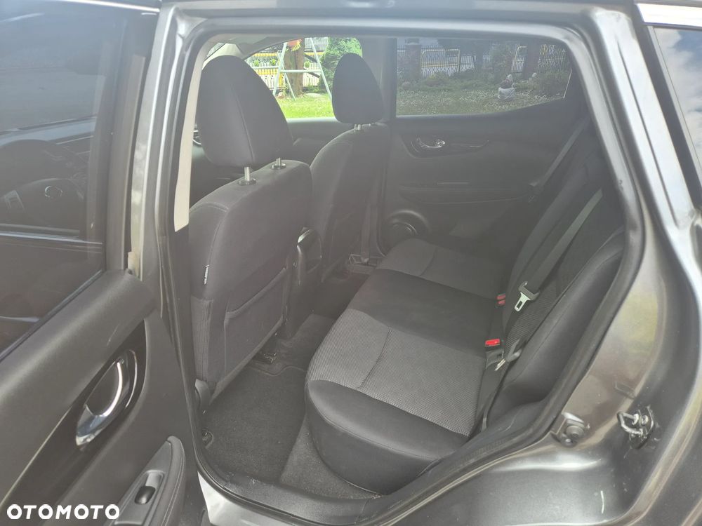 Nissan Qashqai 1.6 dCi DPF acenta - 26