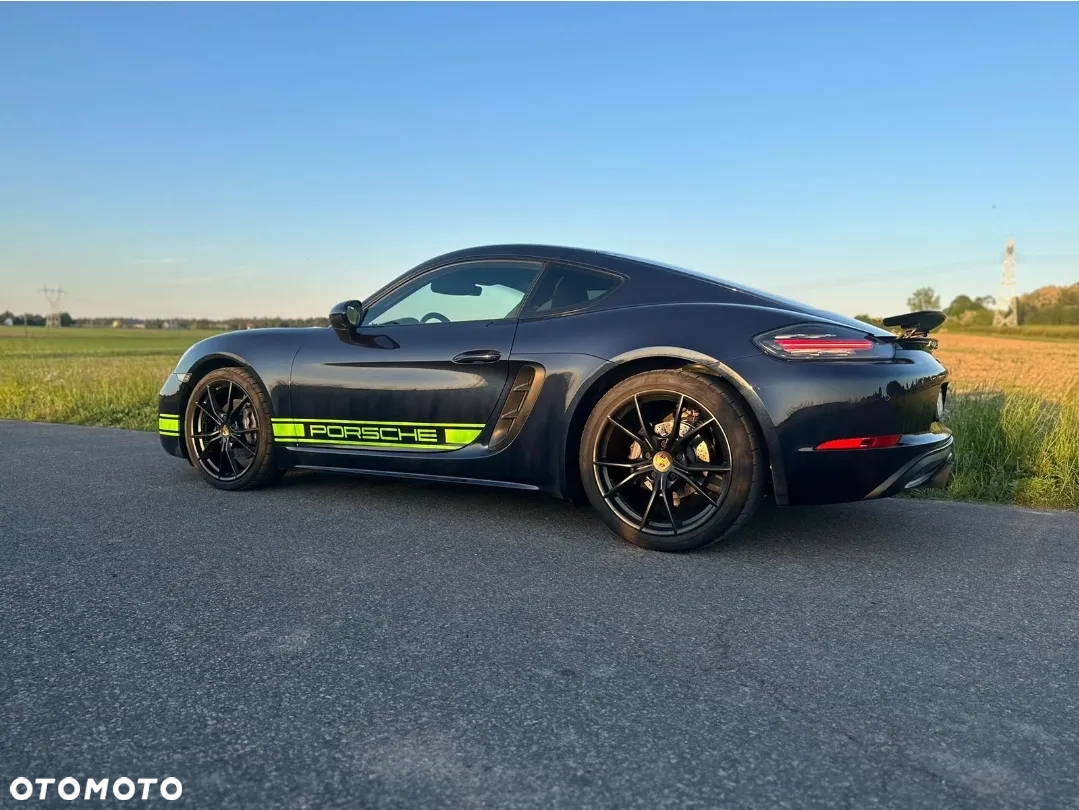 Porsche 718 Cayman PDK - 11