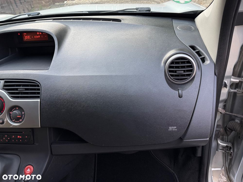 Renault Kangoo 1.6 16V 105 Happy Family - 20