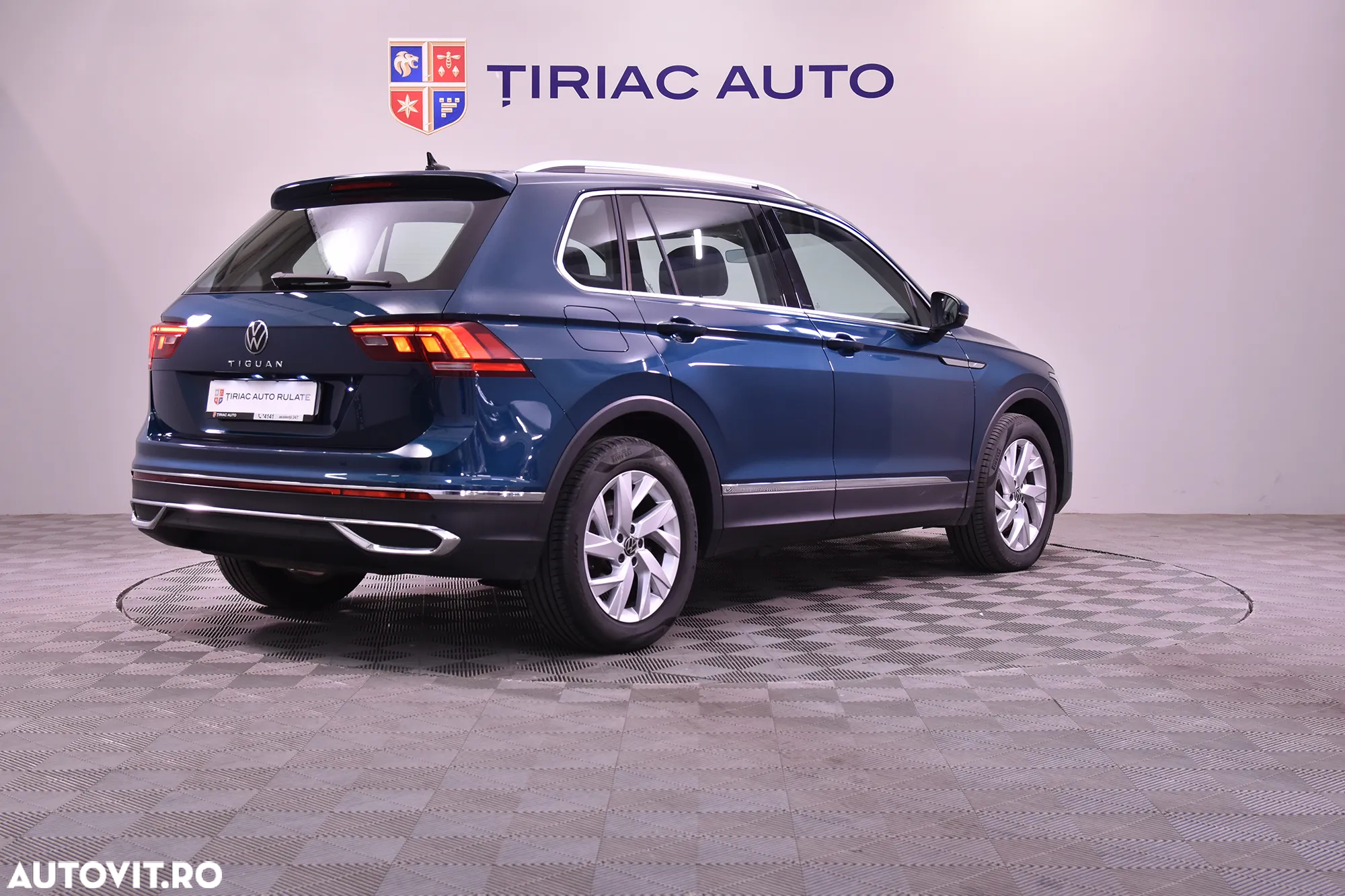 Volkswagen Tiguan 2.0 TDI DSG Elegance - 5