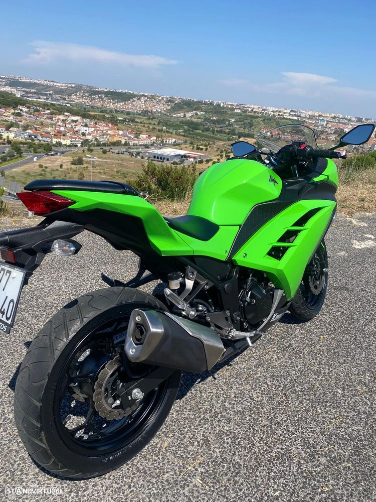 Kawasaki Ninja Ninja 300 - 3