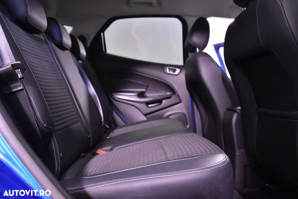 Ford EcoSport - 12
