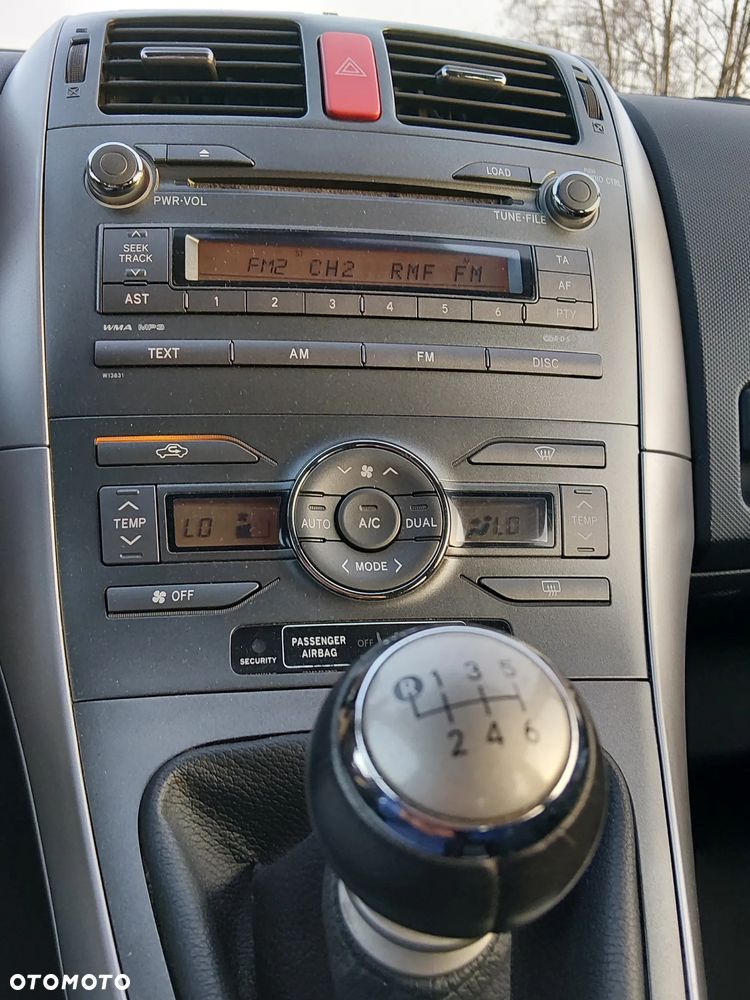 Toyota Auris 1.33 VVT-i - 19
