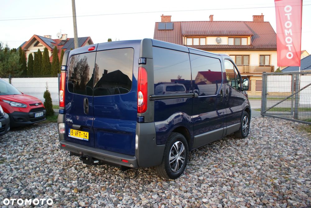 Opel Vivaro - 17