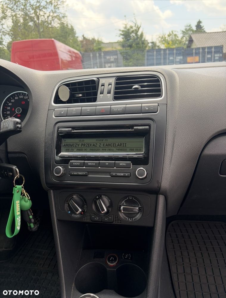 Volkswagen Polo 1.2 TSI Blue Motion Technology MATCH - 10