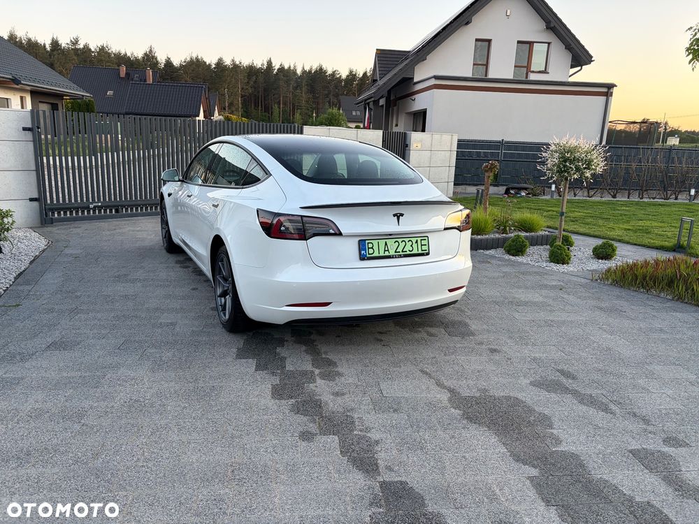Tesla Model 3 RWD - 25