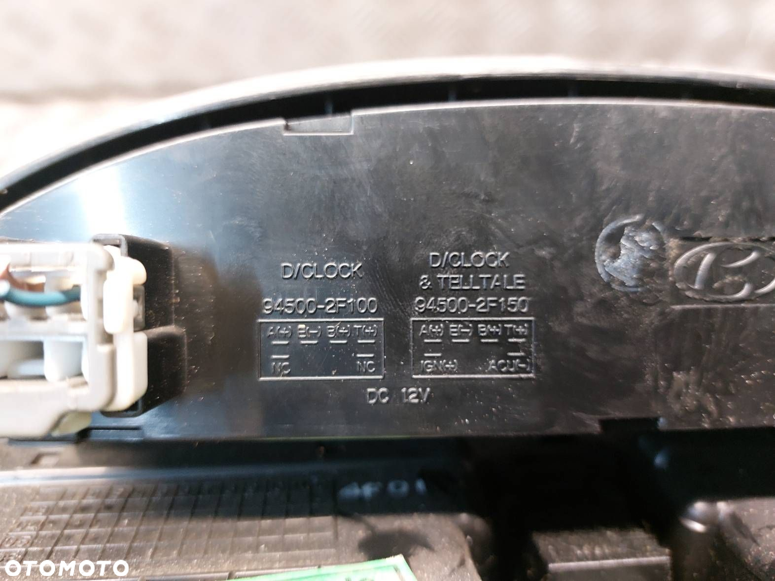 RAMKA PANELU NAWIEWU KONSOLA ŚRODKOWA KIA CERATO I 94500-2F100 - 6