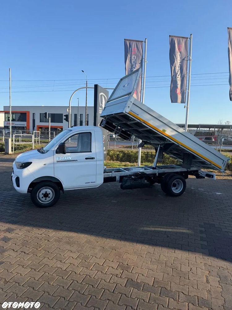 BAW Light Truck - 2