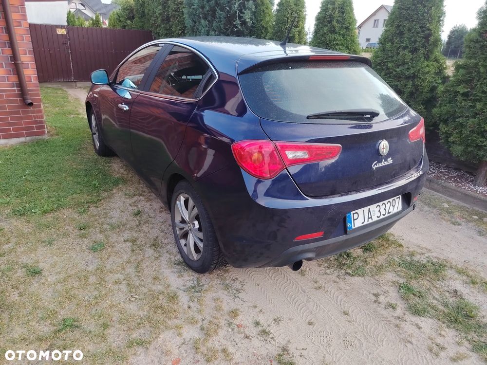 Alfa Romeo Giulietta 1.6 JTDM Distinctive - 4