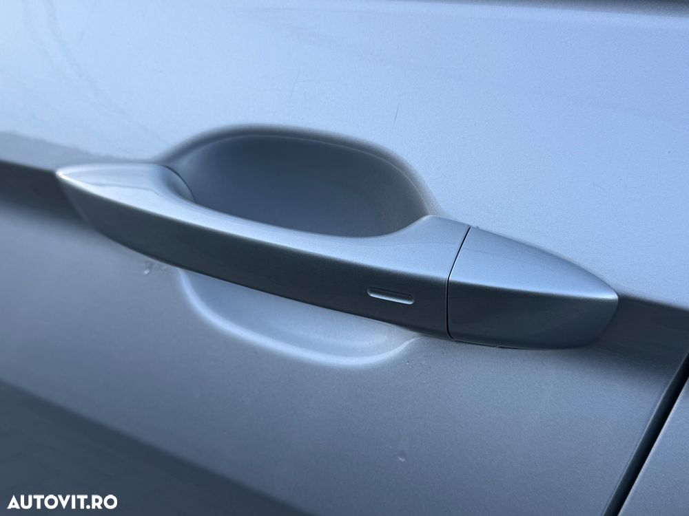 Volkswagen Tiguan 2.0 TDI SCR 4MOTION DSG R-Line - 18