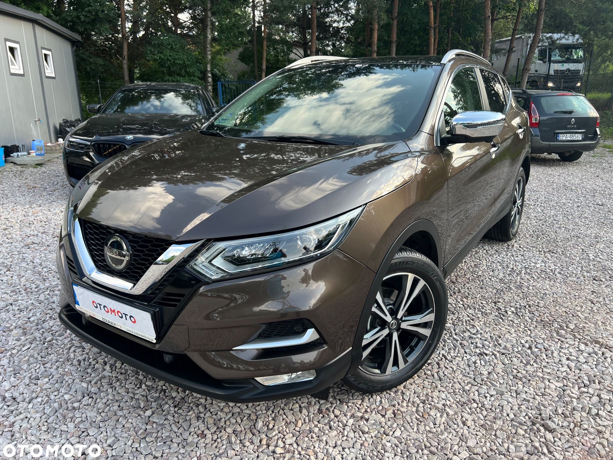 Nissan Qashqai 1.6 DIG-T N-Connecta - 1